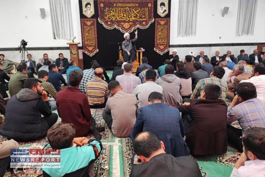 حذف پیوند خانواده و امام از مهمترین اهدف دشمنان است