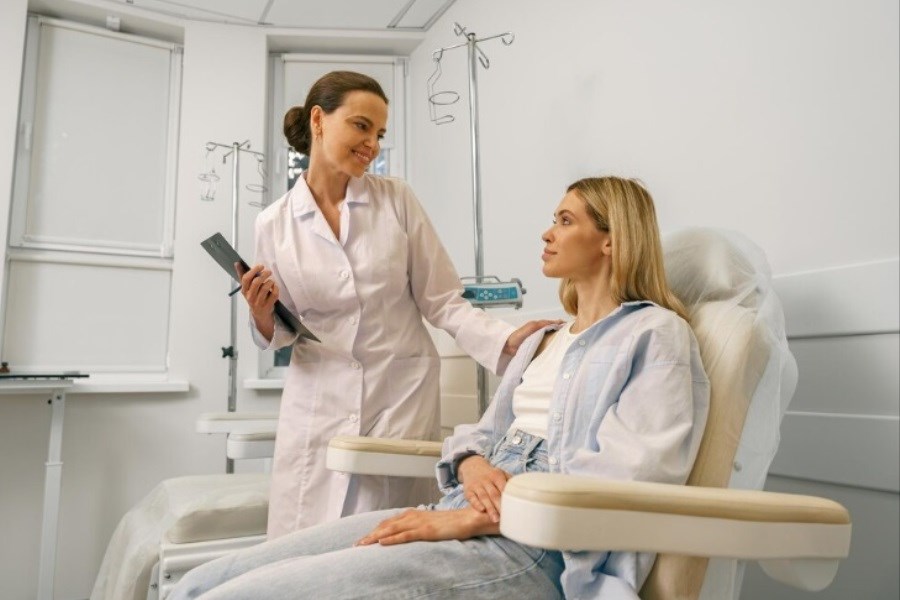 جراحی بینی استخوانی چیست و برای چه افرادی مناسب است؟